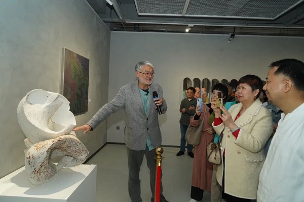 海南西線(xiàn)新地標(biāo)!澄邁福山美術(shù)館開(kāi)館暨首展揭幕